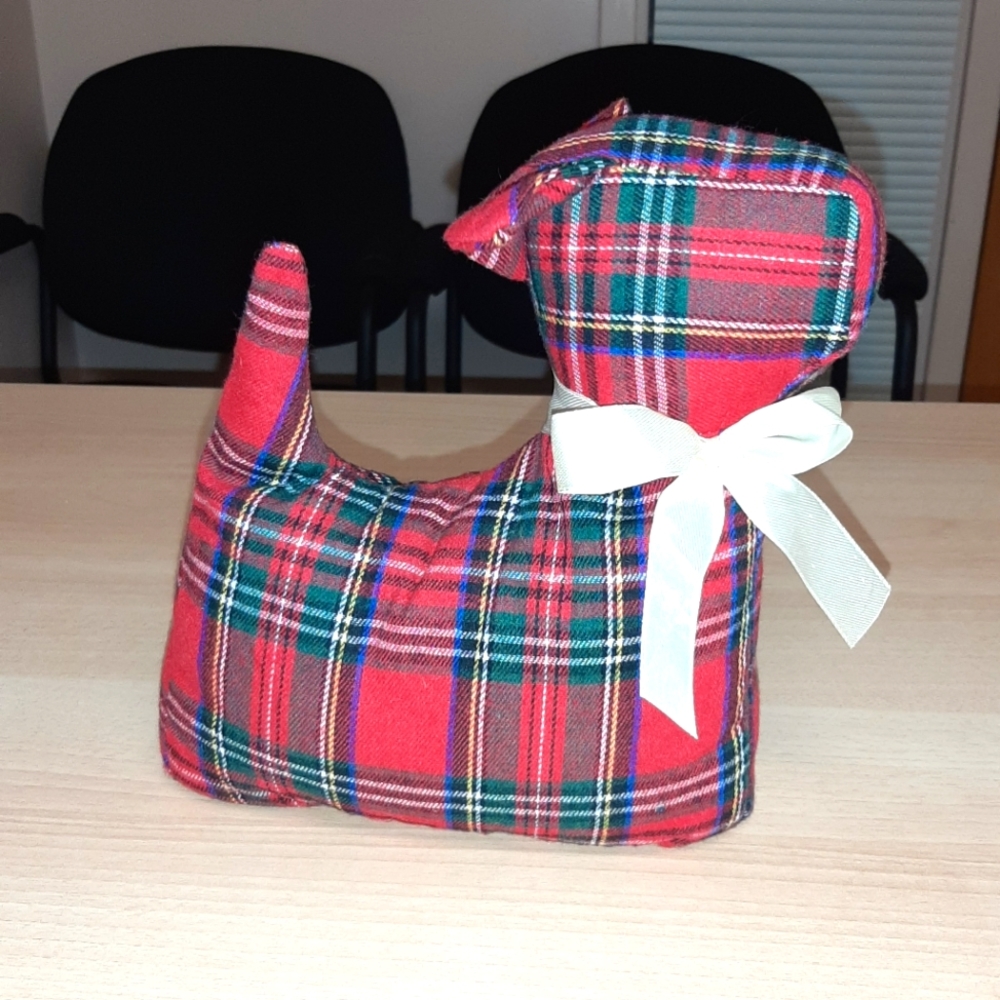 Plaid Fabric Decorative Scottie Dog Door Stopper in Red